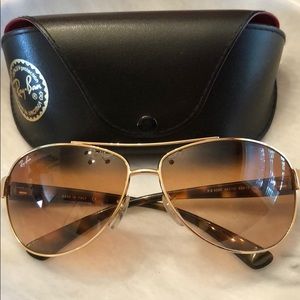 Ray-Ban Oversized Aviators